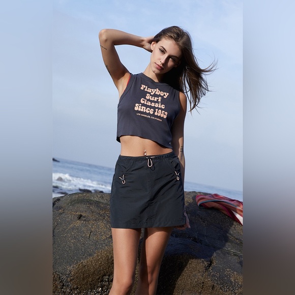 Playboy by Pacsun
Nylon beach mini skirt
Orig.$30.00 - Picture 2 of 6